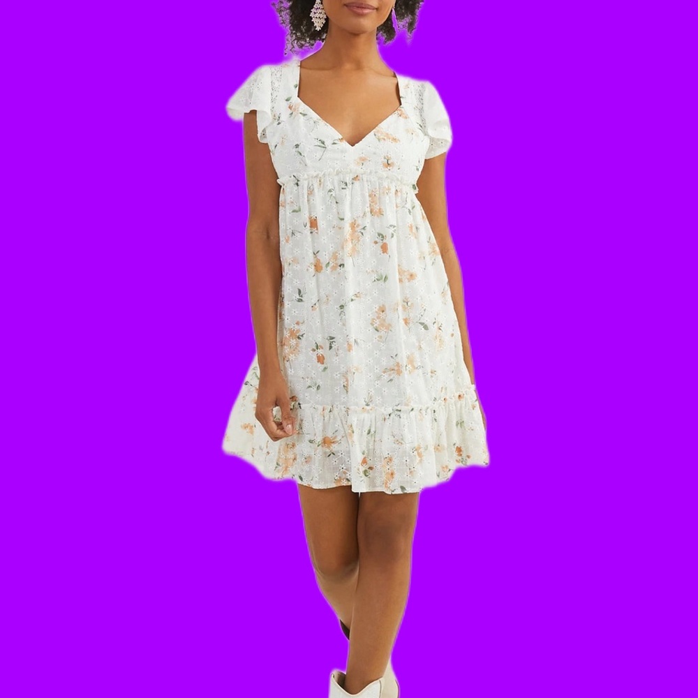 FLORAL EYELET MINI DRESS NEW WITH TAGS
VTDO3